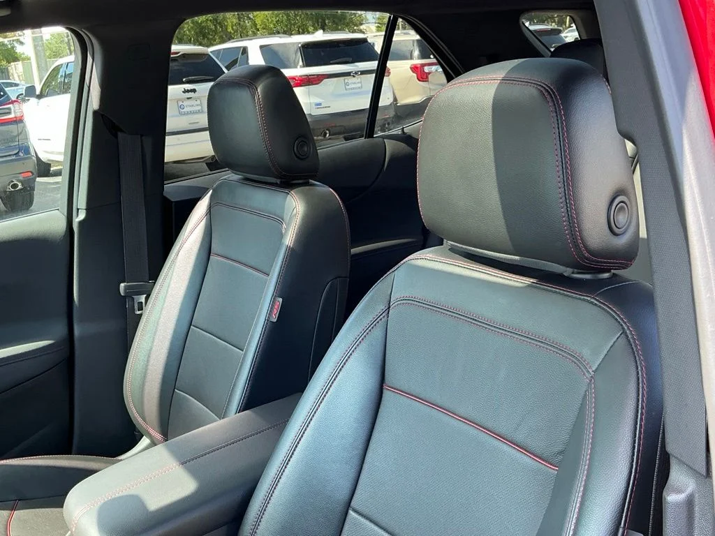 Used 2023 Red Chevrolet RS image 28