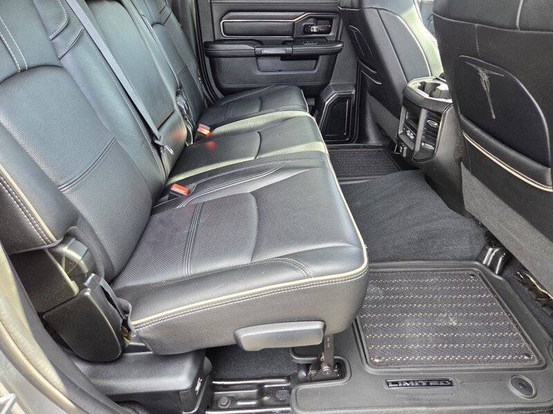 Used 2022 Silver Ram Limited image 18