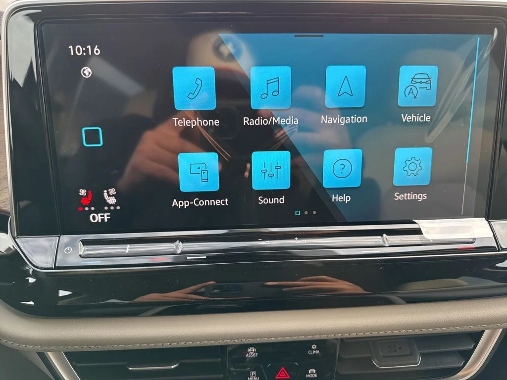New 2026 Gray Volkswagen 2.0T SE w/Technology image 29