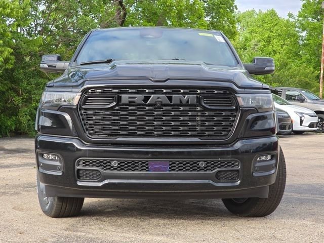 New 2026 Diamond Black Crystal Pearl-Coat Exterior Paint RAM Big Horn/Lone Star image 3