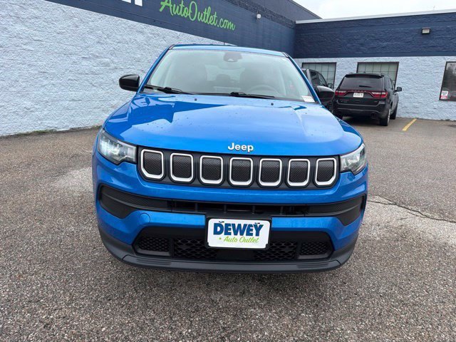 Used 2022 Laser Blue Pearlcoat Jeep Sport image 8