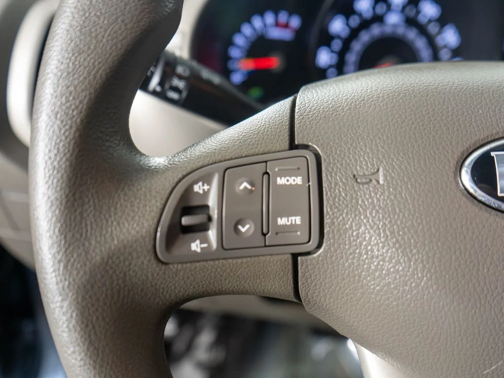 Used 2015 Blue Kia LX image 15