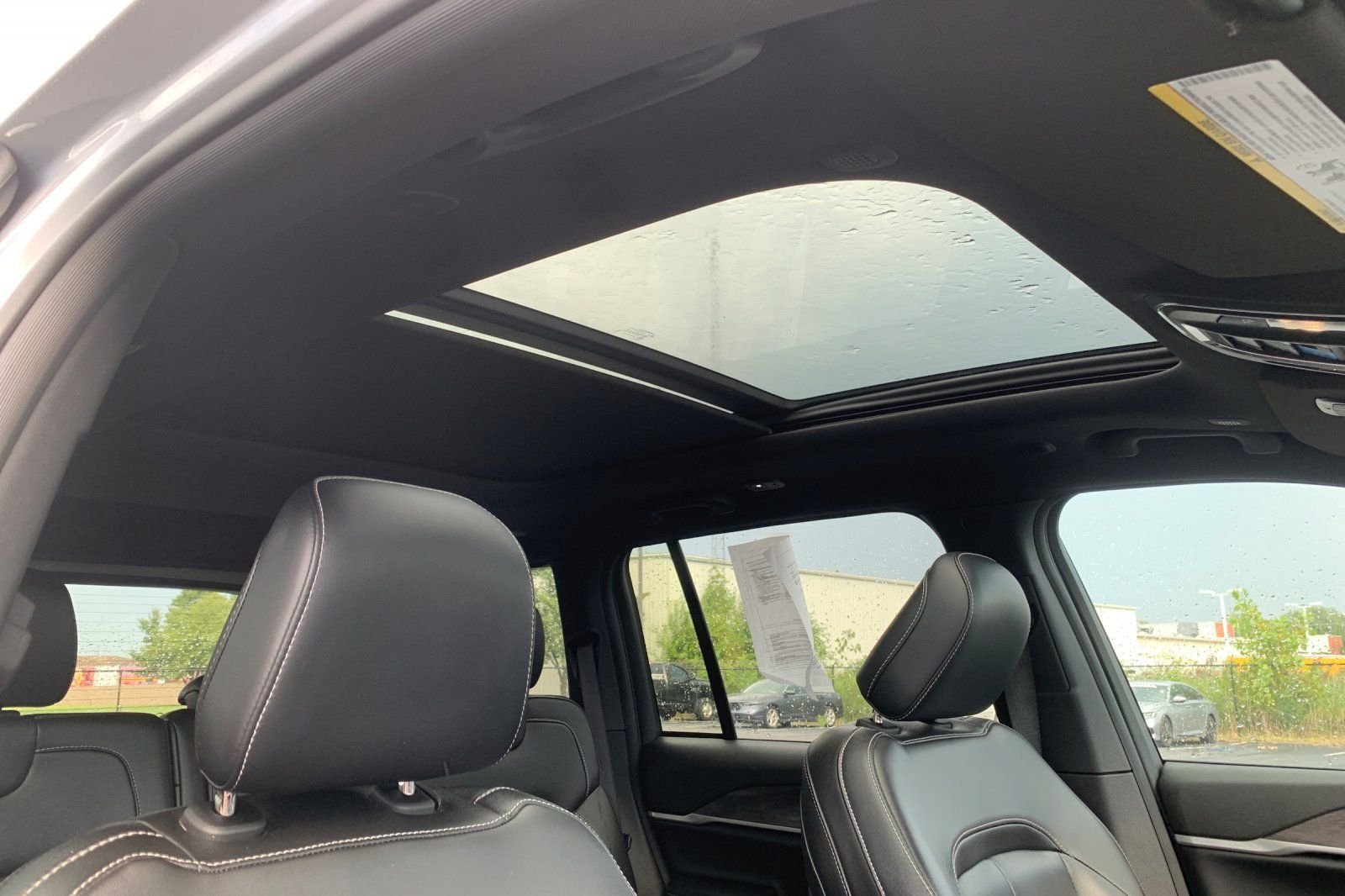 Used 2024 Silver Jeep 4xe image 21