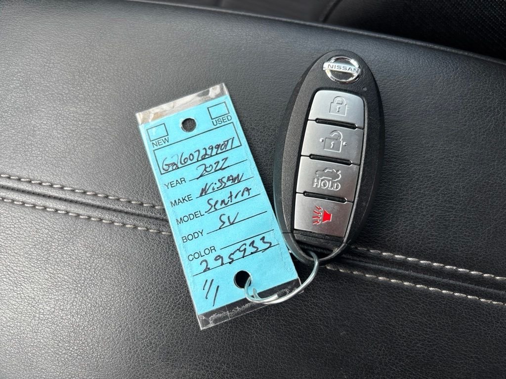 Used 2022 Gray Nissan SV image 29