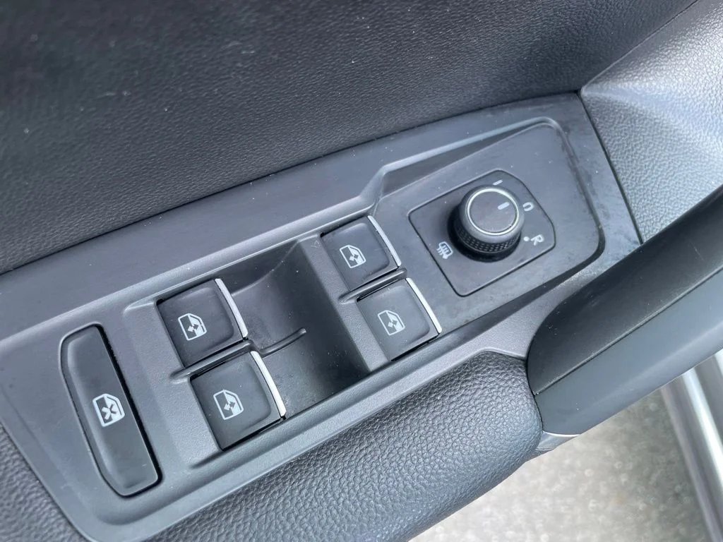Used 2020 Gray Volkswagen  image 10