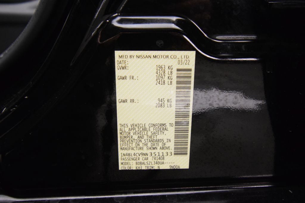 Used 2022 Black Nissan 2.5 SR image 22