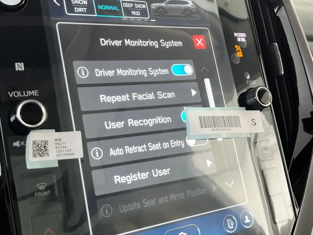 New 2026 CRYSTAL WHITE PEARL Subaru Limited 7-Passenger image 36