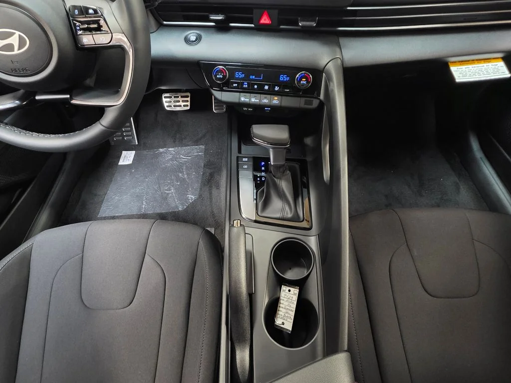 New 2026 Amazon Gray Hyundai SEL Sport image 13