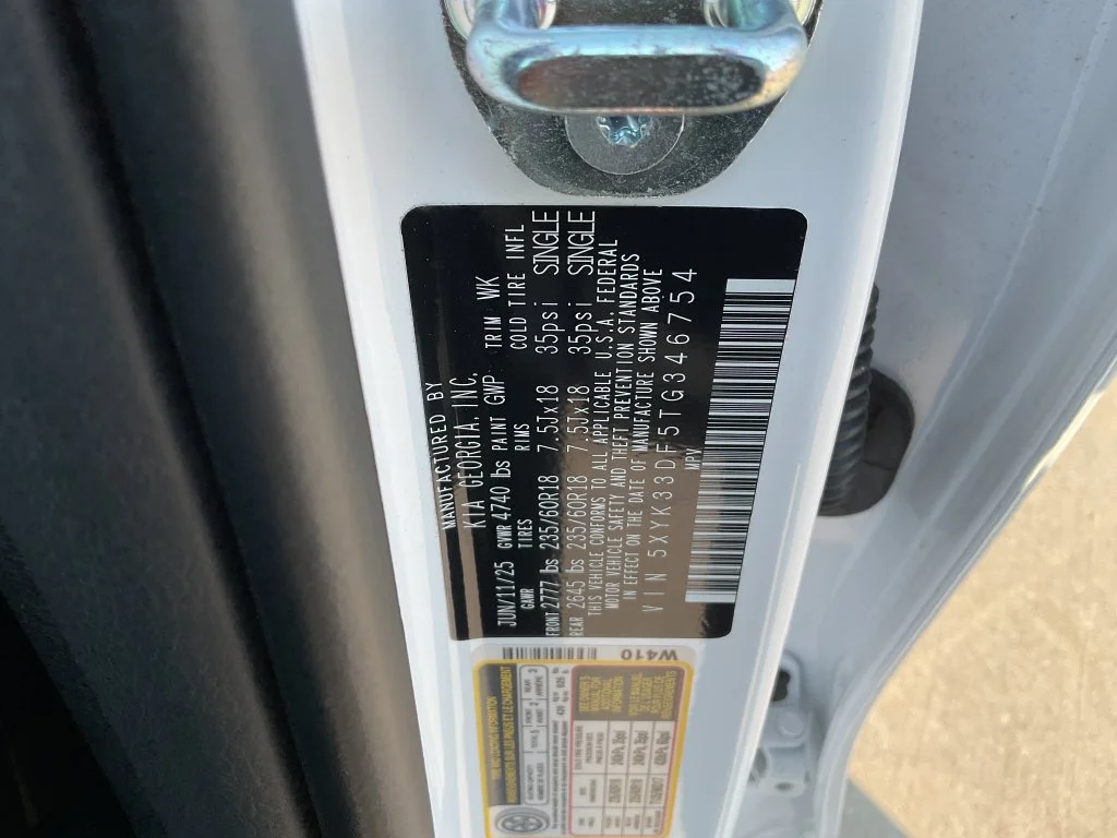 Used 2026 White Kia EX image 34
