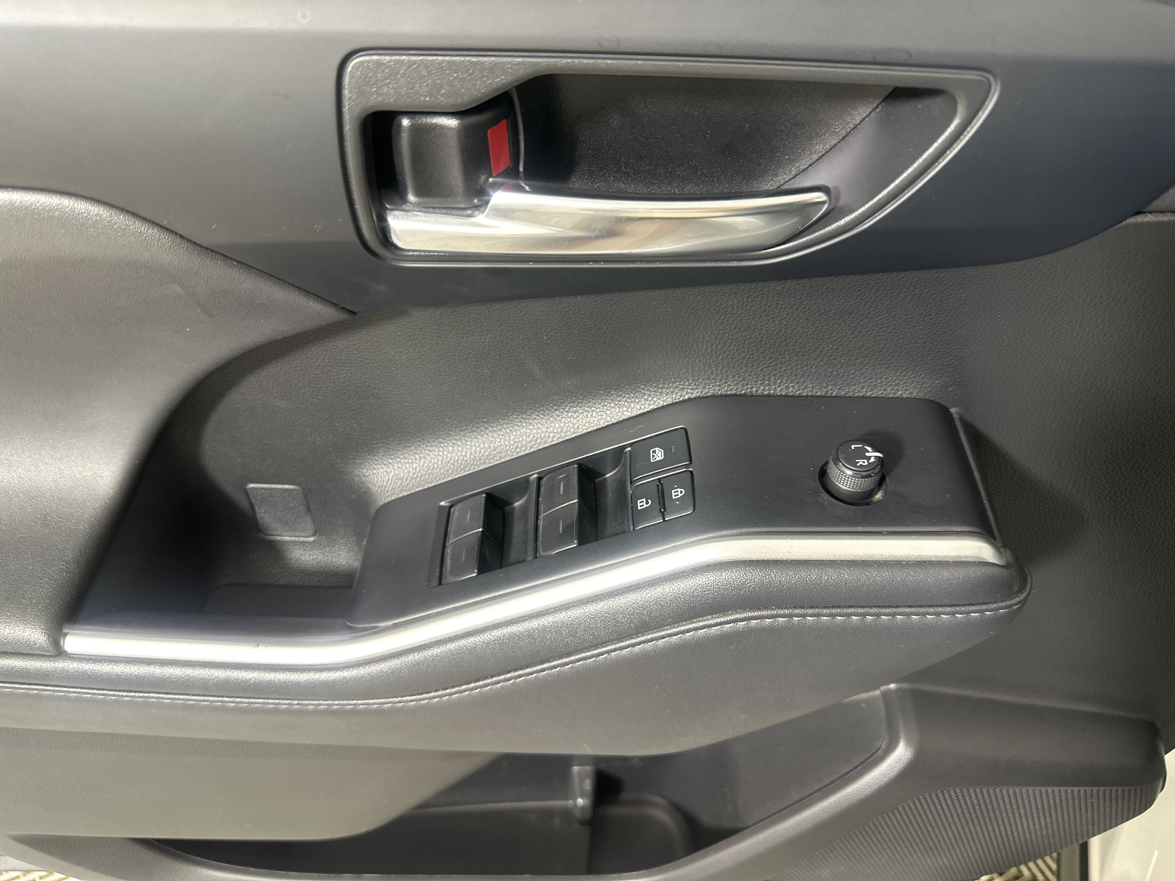Used 2022 White Toyota XSE image 11
