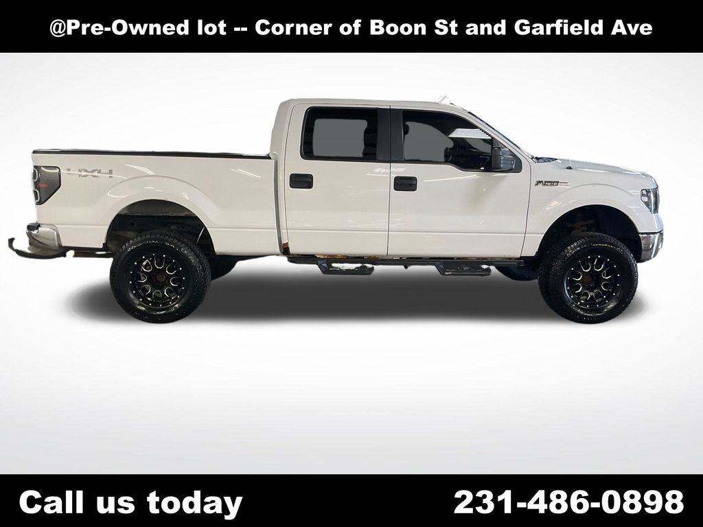Used 2014  Ford XL image 6