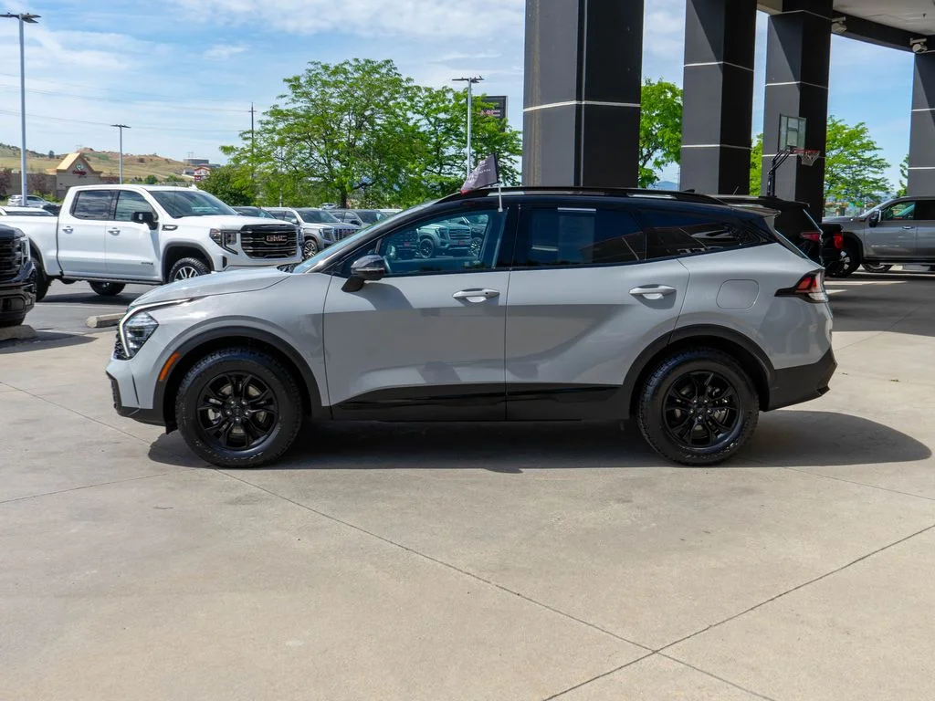 Used 2025 Gray Kia X-Pro image 4