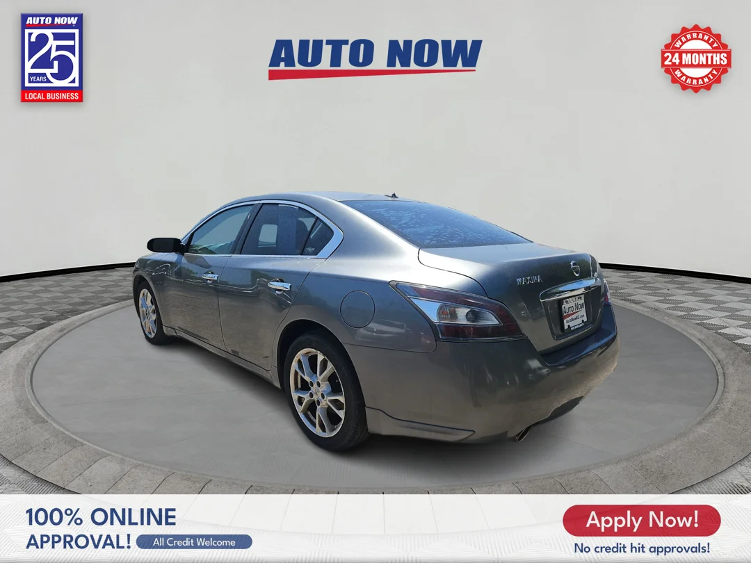 Used 2014 Gun Metallic Nissan 3.5 SV image 4