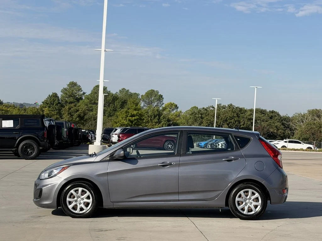 Used 2014 Gray Hyundai GS image 3