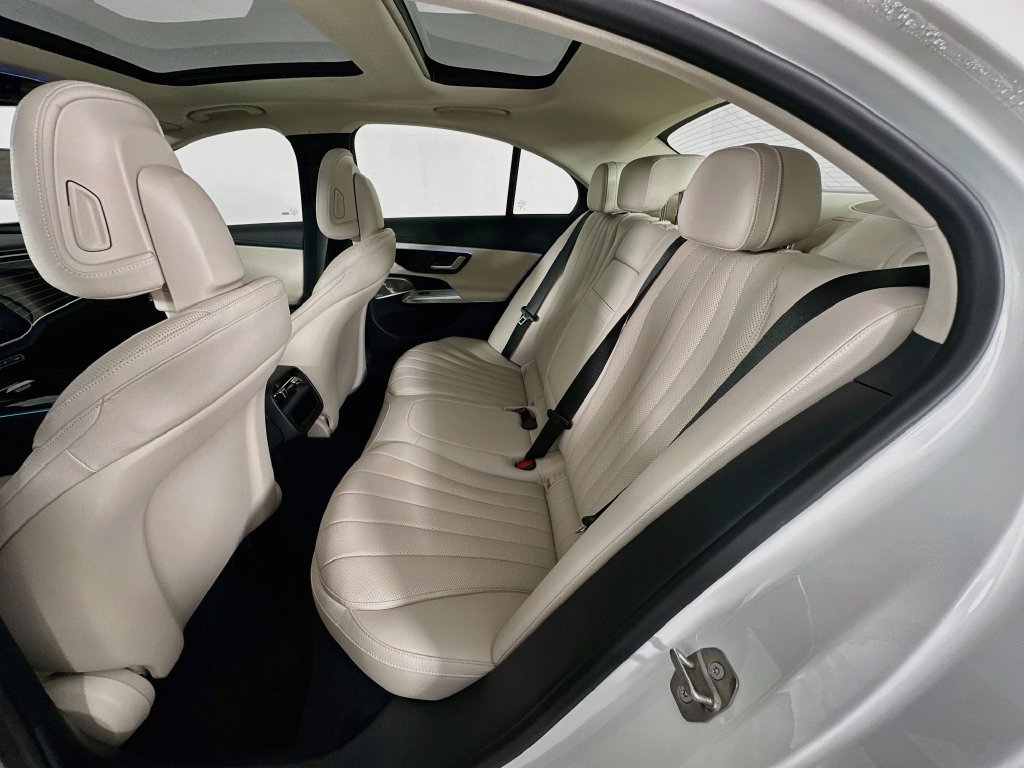 New 2027 Polar White Mercedes-Benz E 450 image 26