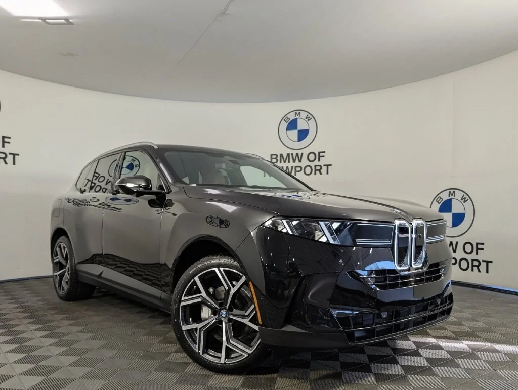 New 2027 Black Sapphire Metallic BMW  image 3