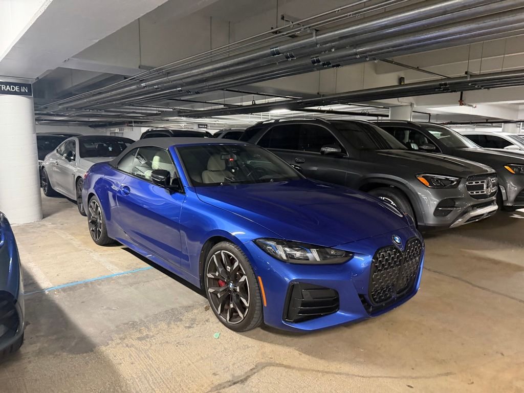 2025 BMW 4 Series 430i Convertible's photo