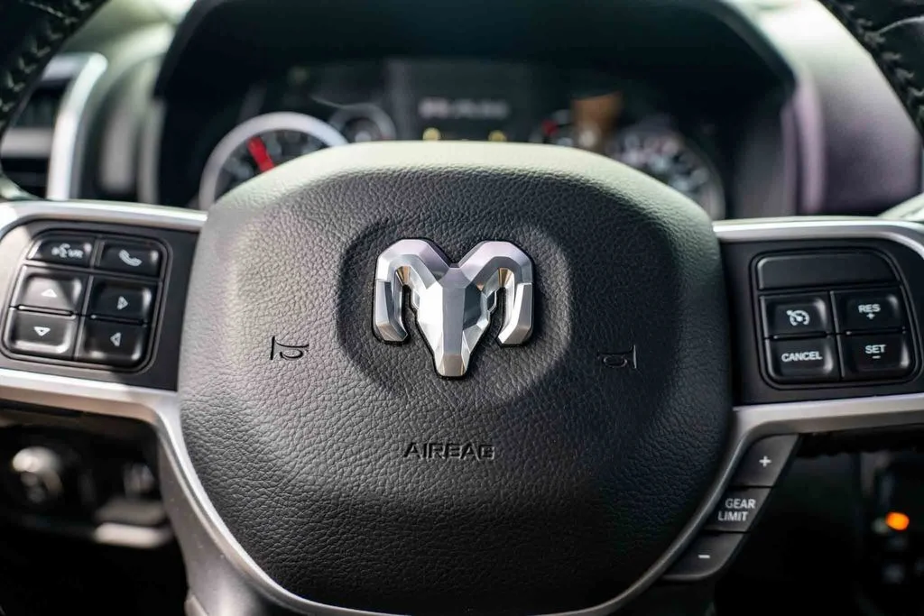 Used 2021 Blue Ram Big Horn image 14