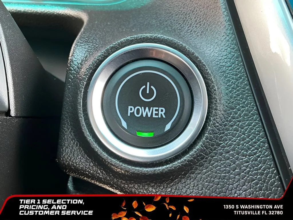 Used 2022 MOSAIC BLACK METALLIC Chevrolet 2LT image 31