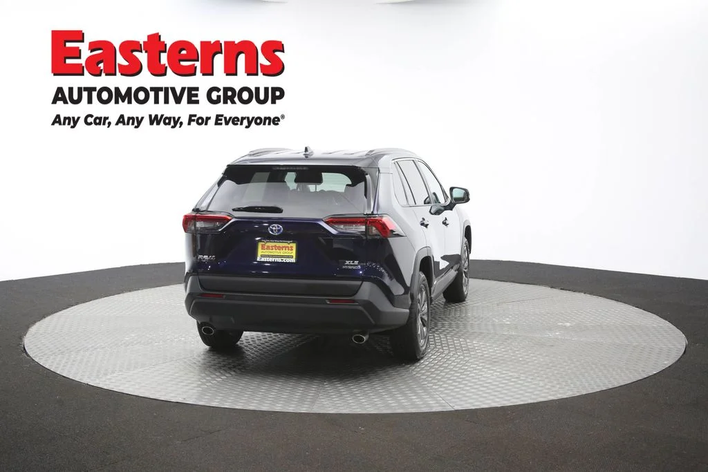 Used 2024 Blue Toyota XLE Premium image 43