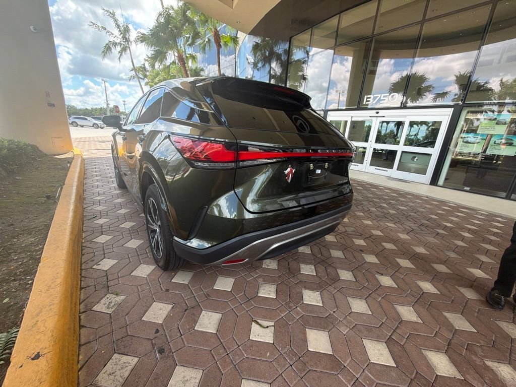 Used 2023 Green Pearl Lexus RX 350 image 10