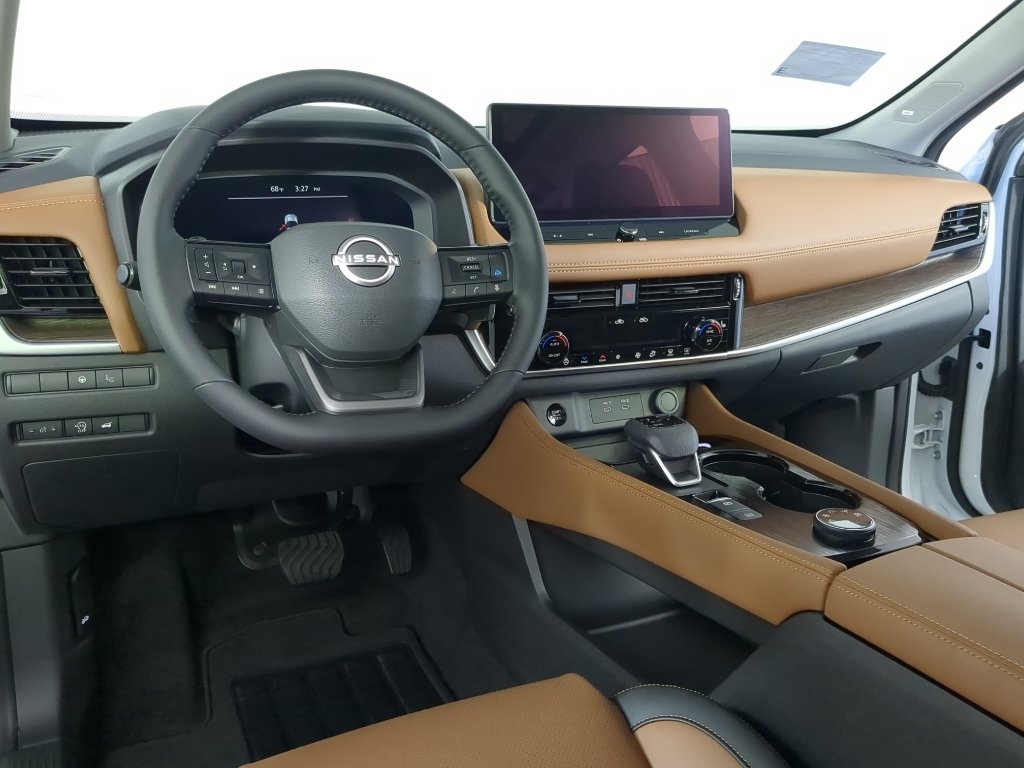 New 2026 Everest White Pearl TriCoat / Super Black Two-tone Nissan Platinum image 14