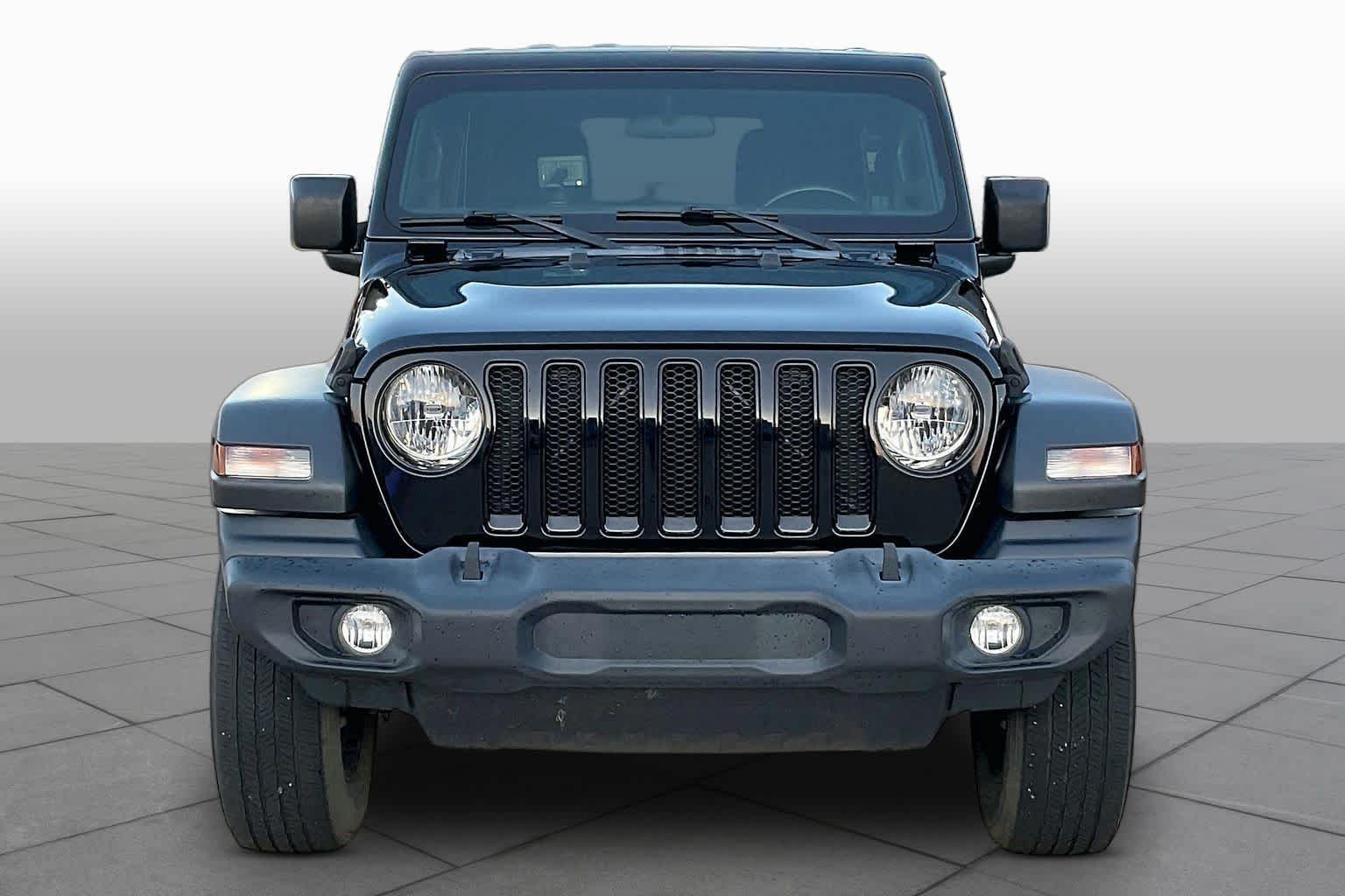 Pre-Owned 2020 Jeep Wrangler Unlimited Sport Altitude