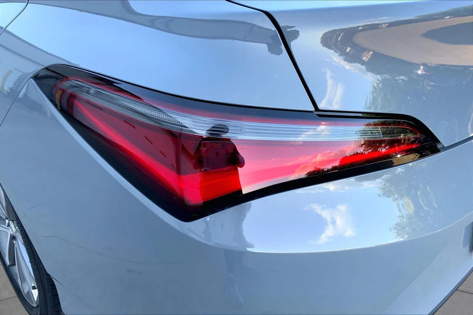 Used 2026 Urban Gray Pearl Acura  image 27