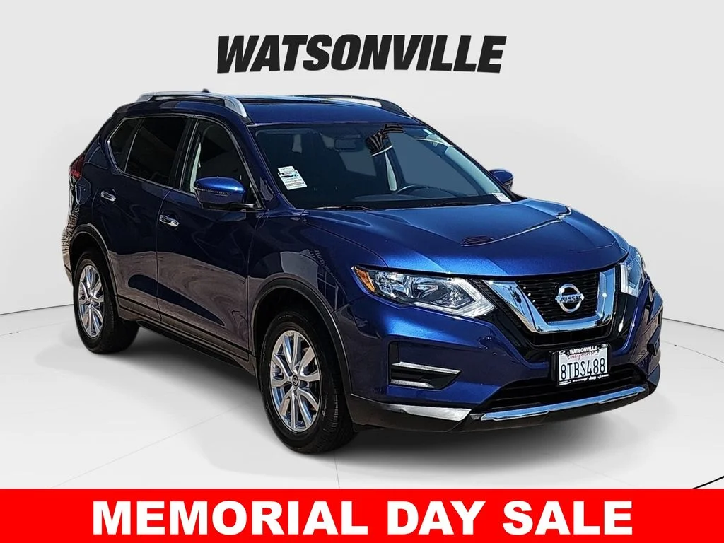 2017 Nissan Rogue SV FWD's photo