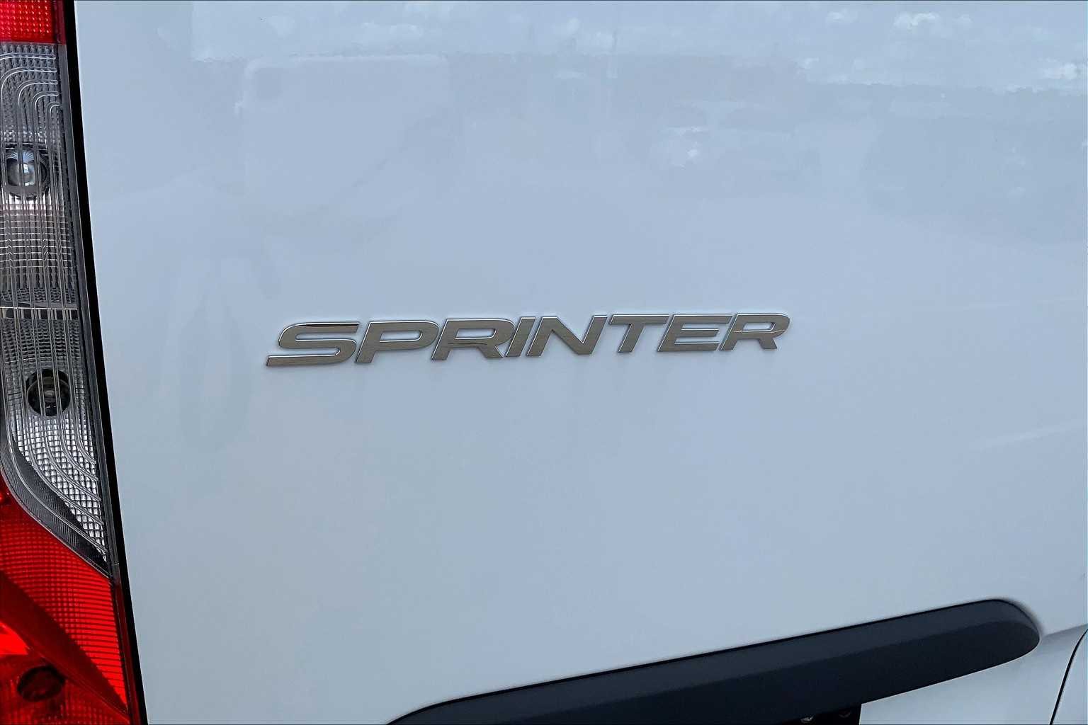 2025 Mercedes-Benz Sprinter Cargo Van Base - Photo 7