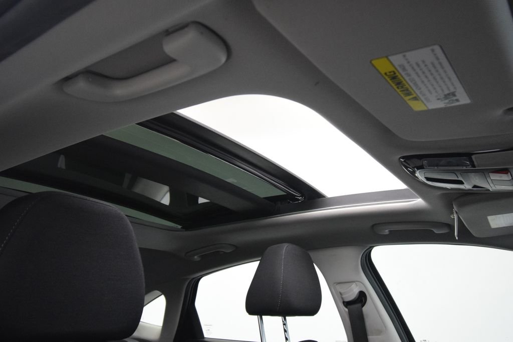 Used 2023 Onyx Black Hyundai SEL image 20