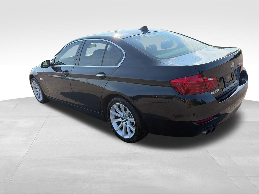 Used 2014 Jet Black BMW 535d image 3