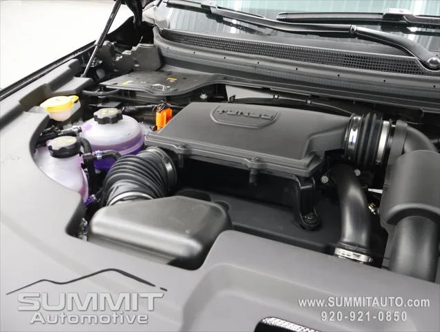 New 2026 Diamond Black Crystal Pearl-Coat Exterior Paint Jeep Limited image 18