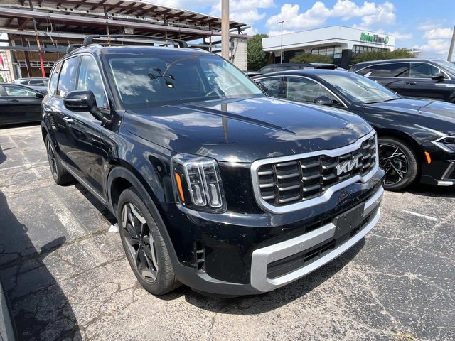 Pre-Owned 2024 Kia Telluride S