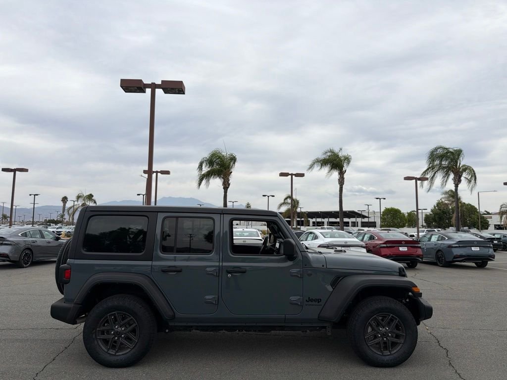 Used 2024 Gray Jeep Sport S image 2