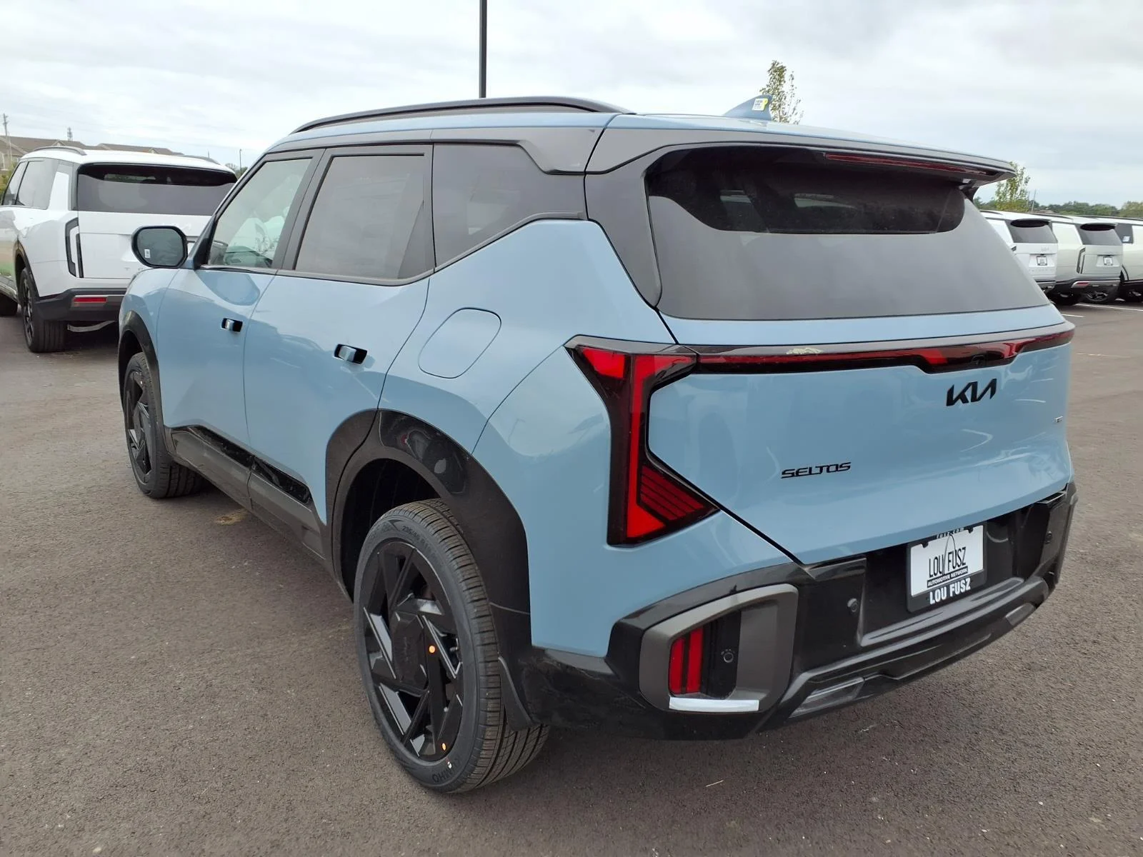 New 2027 Frost Blue Kia X-Line SX image 2