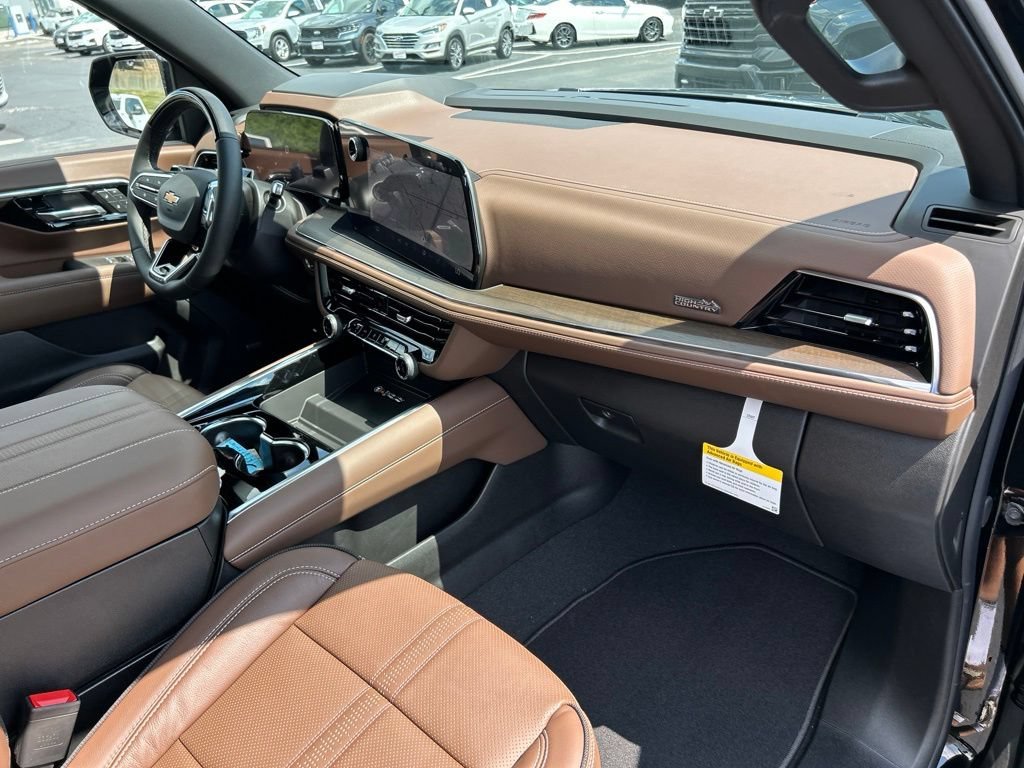 2026 Chevrolet Suburban High Country - Photo 48
