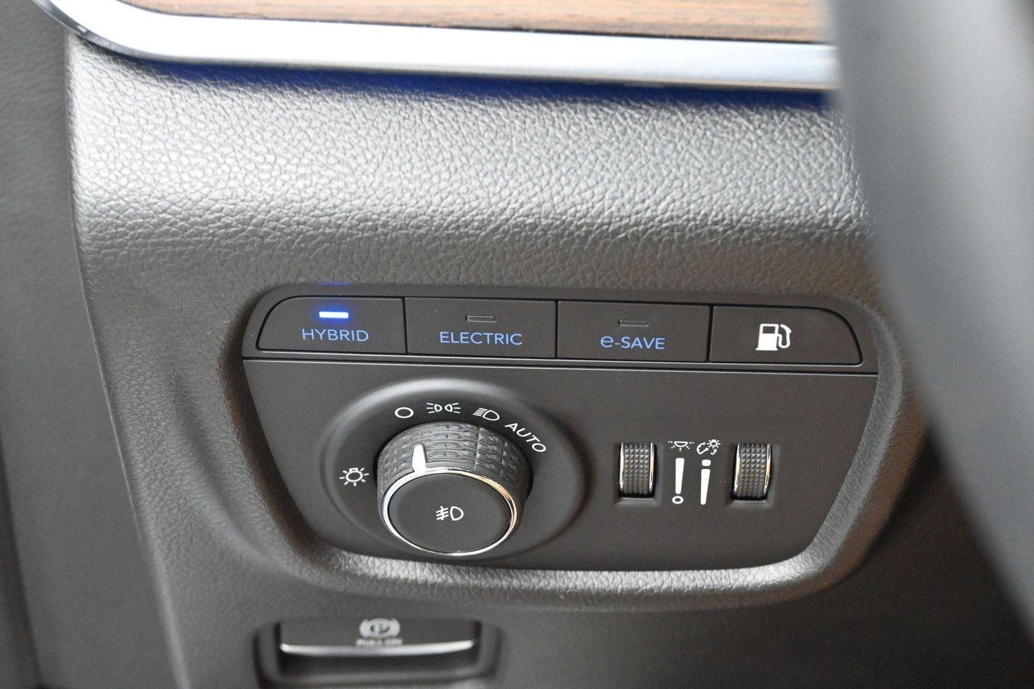 Used 2022 Bright White Clearcoat Jeep Summit image 30