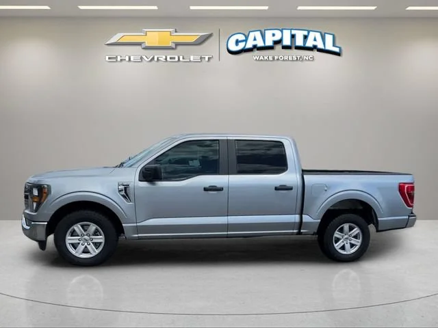 Used 2023 Silver Ford XLT image 2