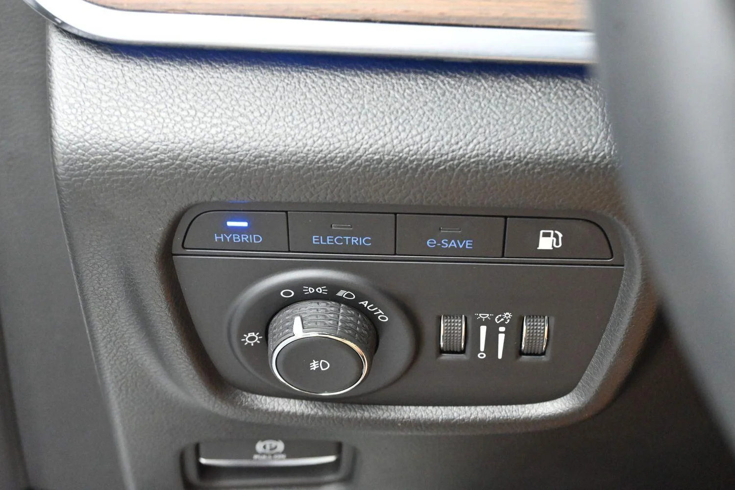 Used 2022 Bright White Clearcoat Jeep Summit image 30
