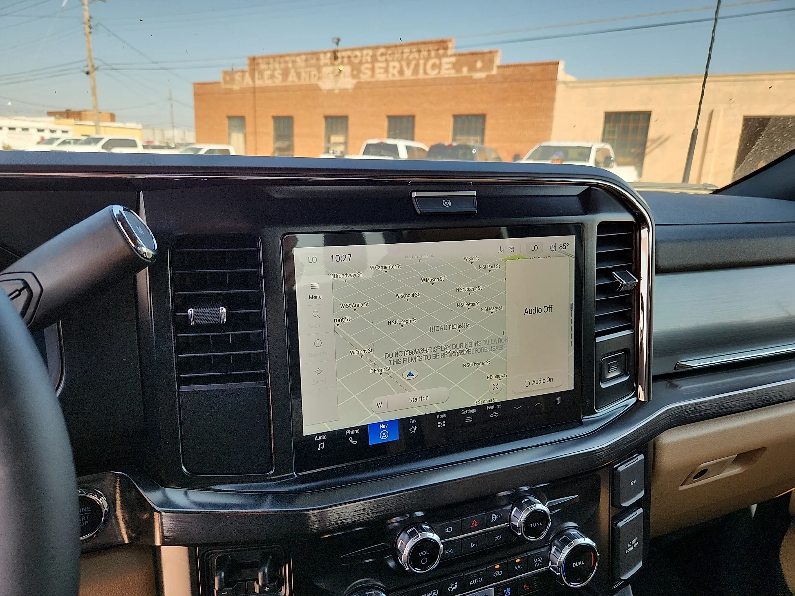 New 2026 Oxford White Ford Lariat image 24