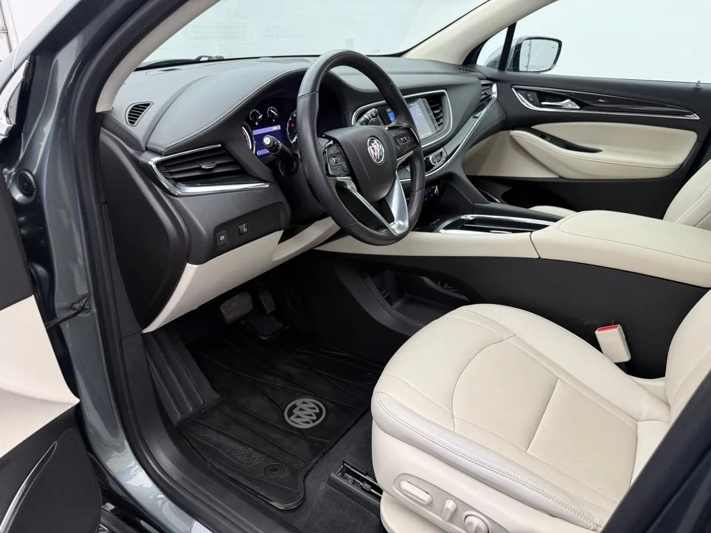 Used 2023 Green Buick Essence image 19