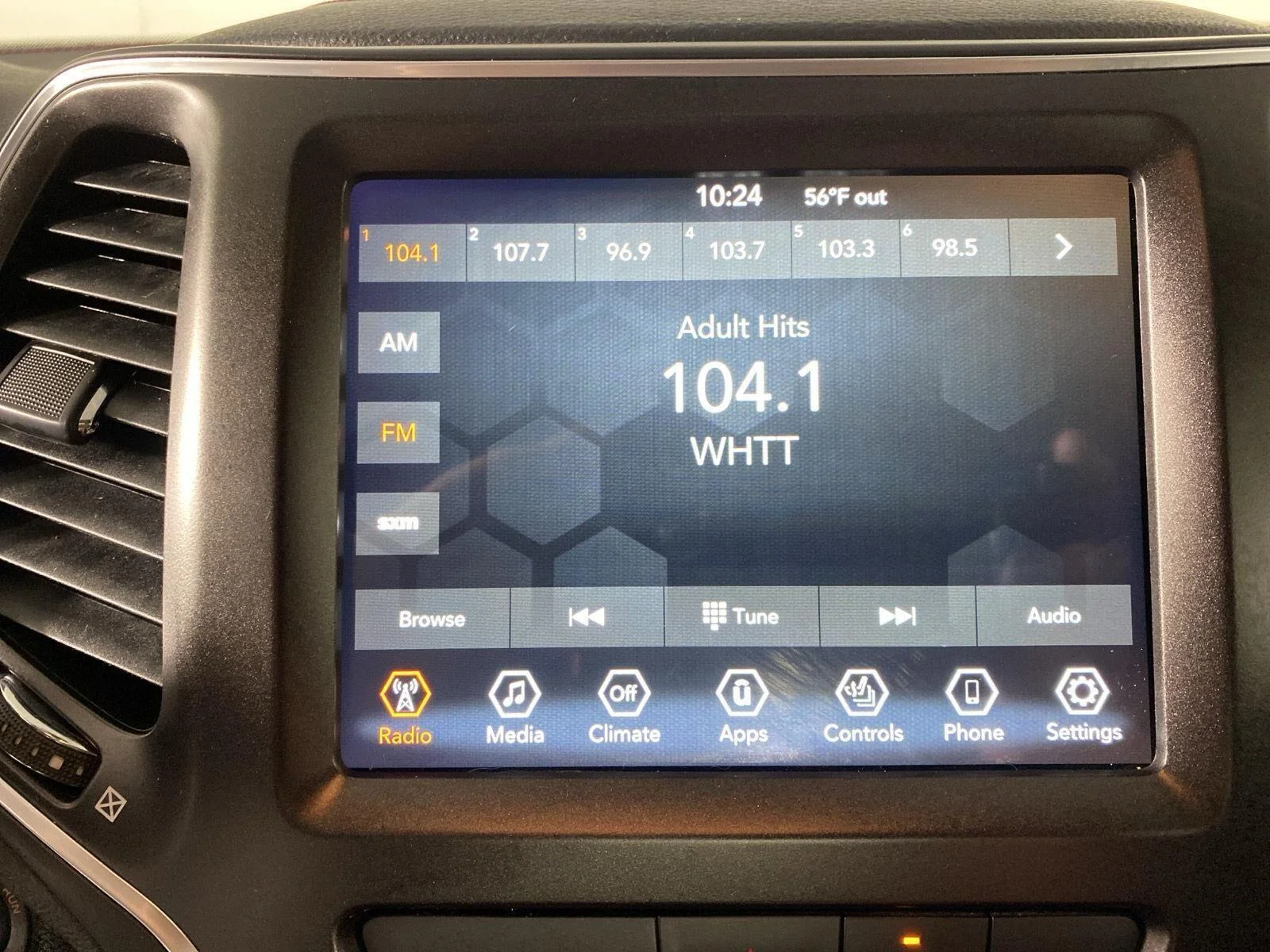 Used 2022 Hydro Blue Pearlcoat Jeep Trailhawk image 20