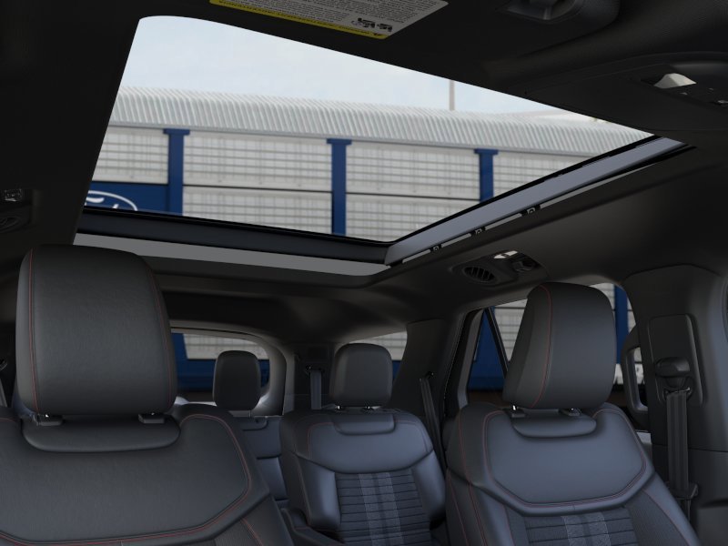 New 2026 Star White Metallic Tri-Coat Ford ST-Line image 22