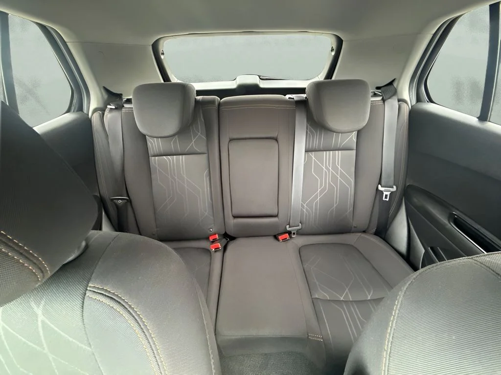Used 2019 Blue Chevrolet LT image 6