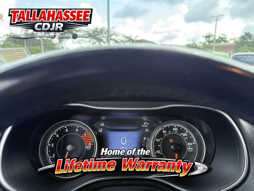 Used 2021 Orange Jeep Trailhawk image 18