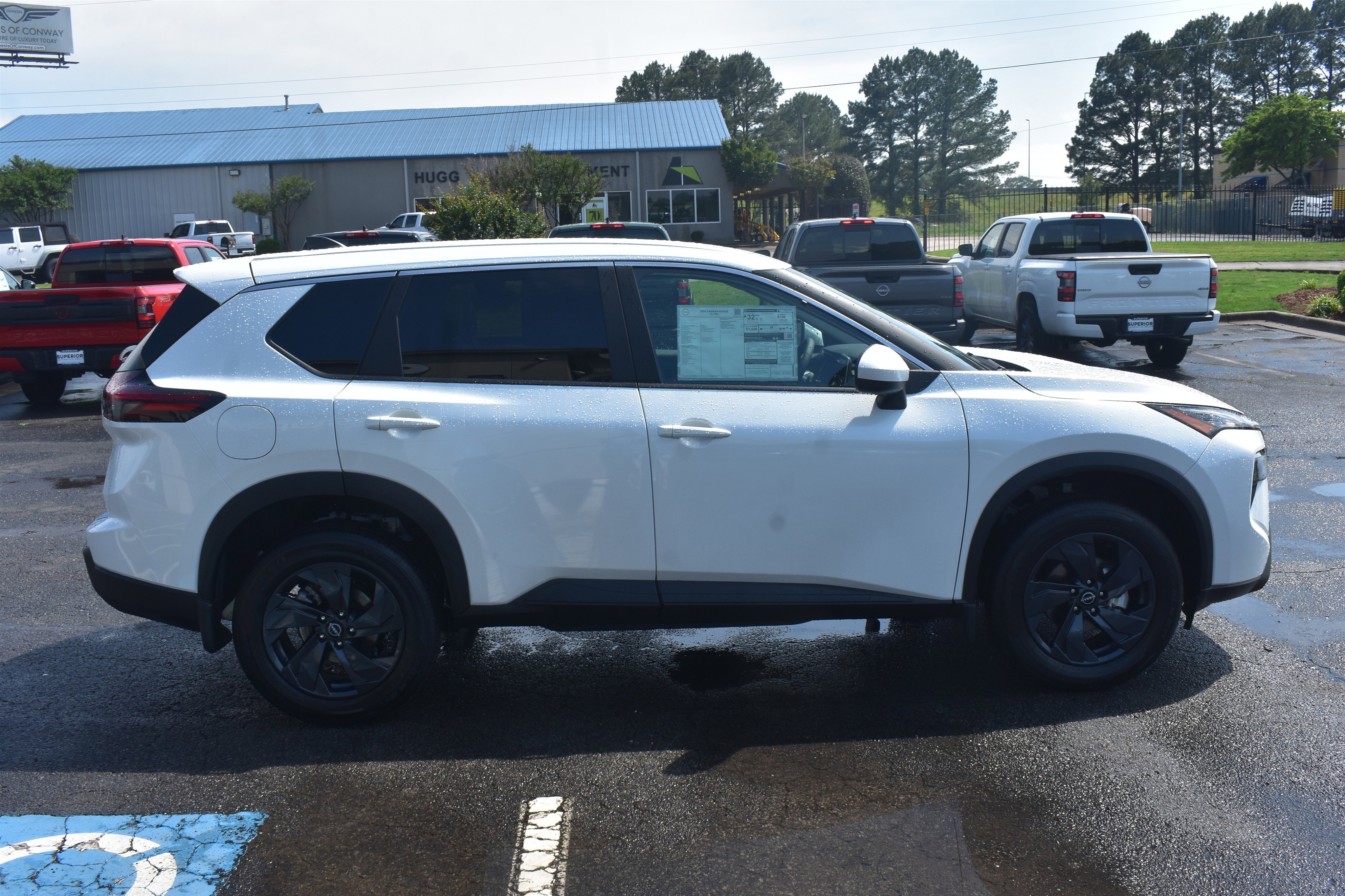 New 2026 Everest White Pearl TriCoat Nissan SV image 4
