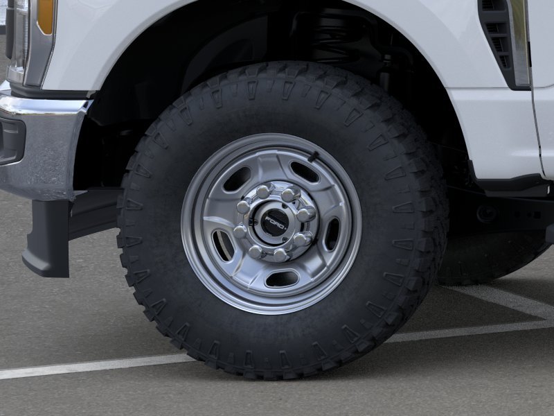 New 2026 Oxford White Ford XL image 19