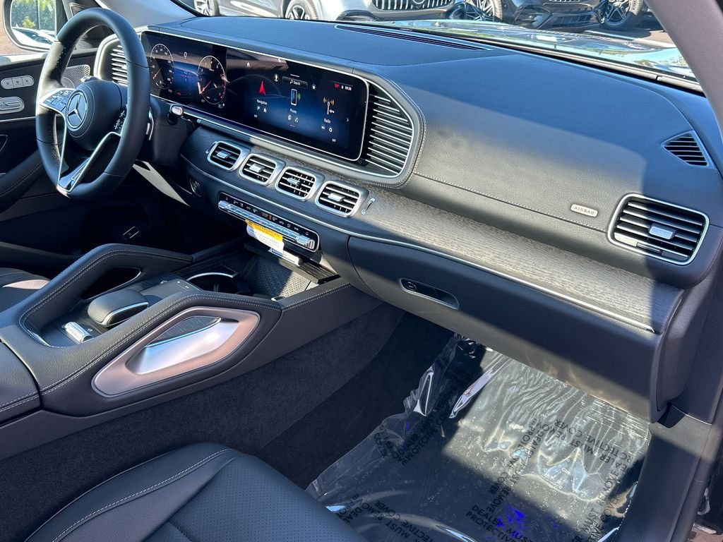 New 2026 Black Mercedes-Benz GLS 450 image 30