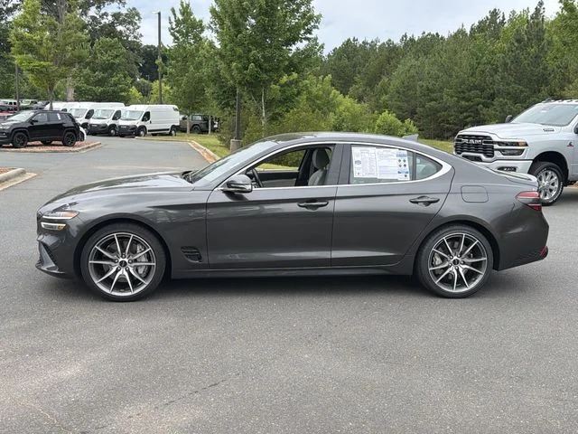Used 2025 Gray Genesis 2.5T image 10